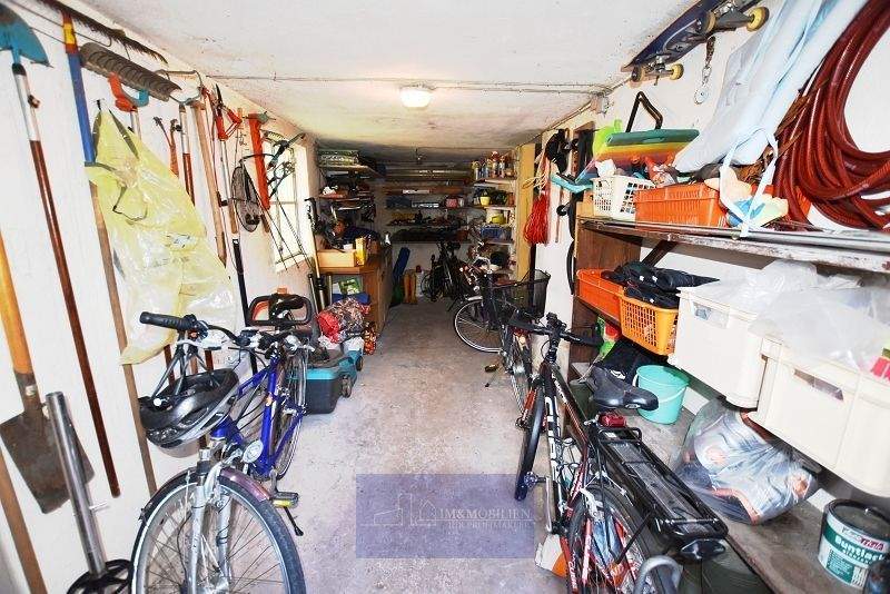 Etagenwohnung Adelsdorf - 8 Zimmer, 207 m&sup2;, 425.000&euro; | Angebot:25899007