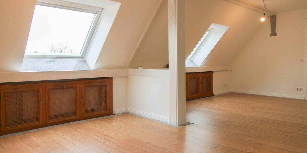 Mehrfamilienhaus, Wohnhaus Fürth Unterfarrnbach - 7 Zimmer, 528.000&euro; | Angebot:26674003
