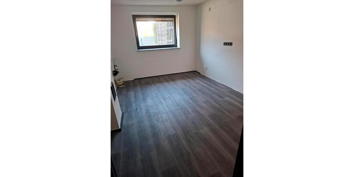 Bauernhaus, Landhaus Abenberg - 7 Zimmer, 200 m&sup2;, 1.200&euro; | Angebot:25872937