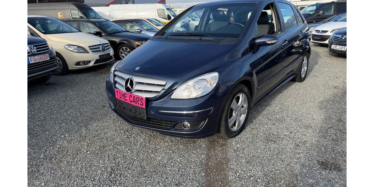 Mercedes-Benz B 180 320.000 km 2.890 &euro; Nürnberg 90431