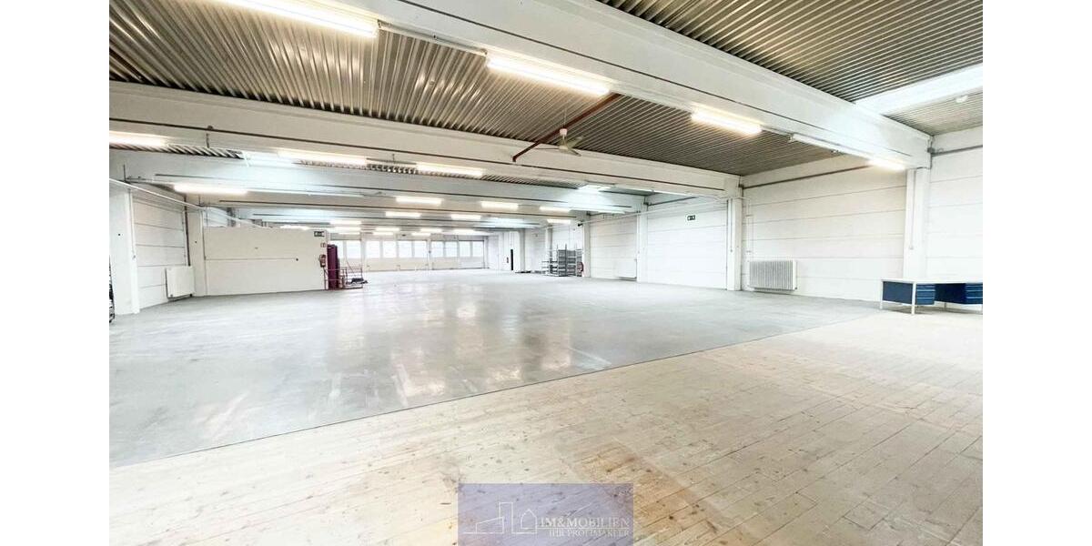 Gewerbeobjekt Erlangen Bruck - 5&euro; | Angebot:23224218