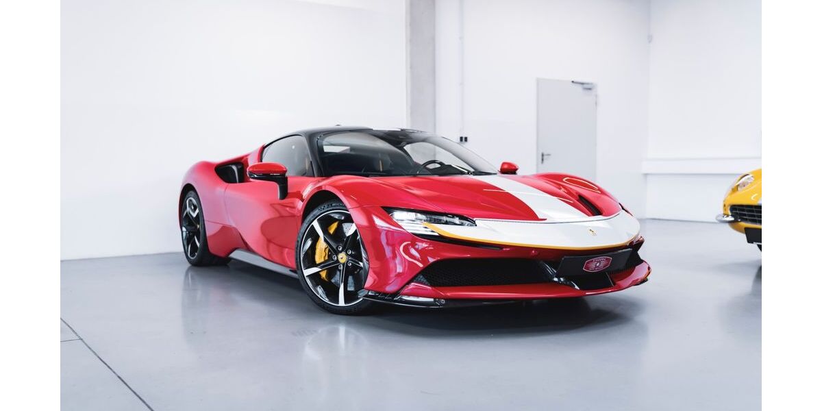Ferrari SF90 5.200 km 414.900 &euro; Nürnberg 90408
