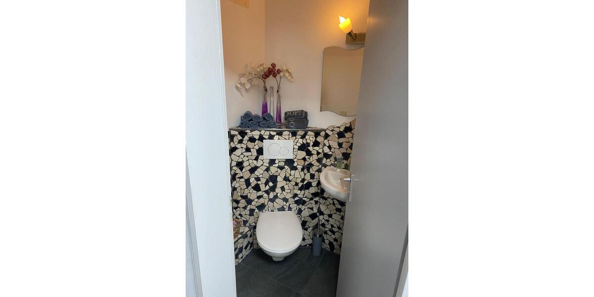 Etagenwohnung Fürth Bislohe - 3 Zimmer, 84 m&sup2;, 1.100&euro; | Angebot:26677272