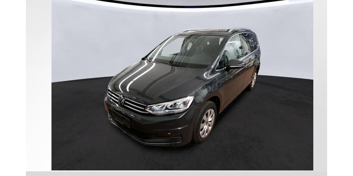 VW Touran 42.695 km 26.880 &euro; Fürth 90763