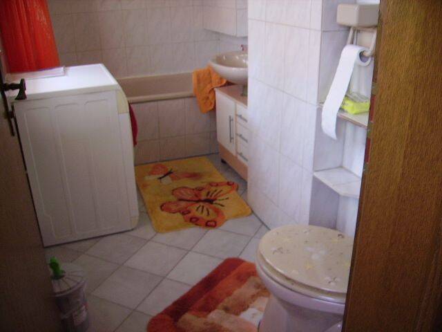 Mehrfamilienhaus, Wohnhaus Schwabach Unterreichenbach - 8 Zimmer, 188 m&sup2;, 480.000&euro; | Angebot:25681153