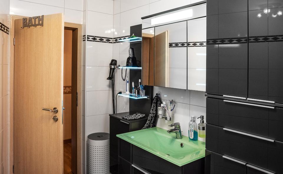 Etagenwohnung Nürnberg Hasenbuck - 3 Zimmer, 78 m&sup2;, 1.300&euro; | Angebot:25864853