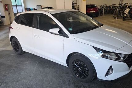 Hyundai i20 18.272 km 15.300 &euro; Schwaig 90571