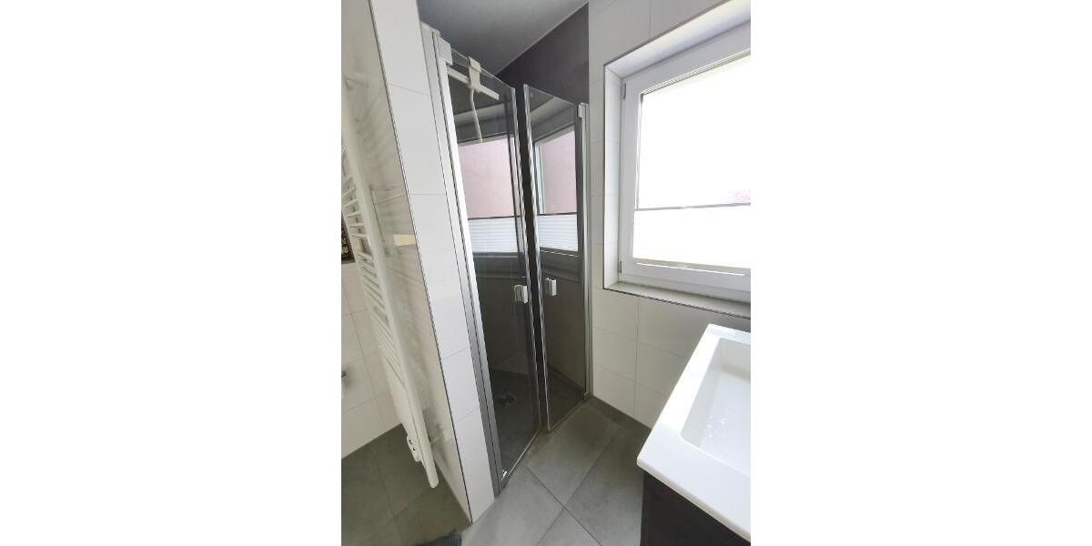 3 Zi. Wohnung (möbliert) im EG mit Terrasse, Carport und Stellplatz - Etagenwohnung Heroldsbach OT | Angebot:26913663