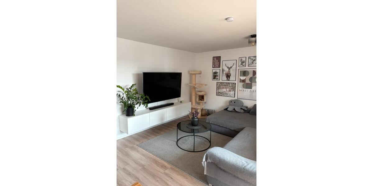 Etagenwohnung Hausen - 3 Zimmer, 83 m&sup2;, 790&euro; | Angebot:25832042
