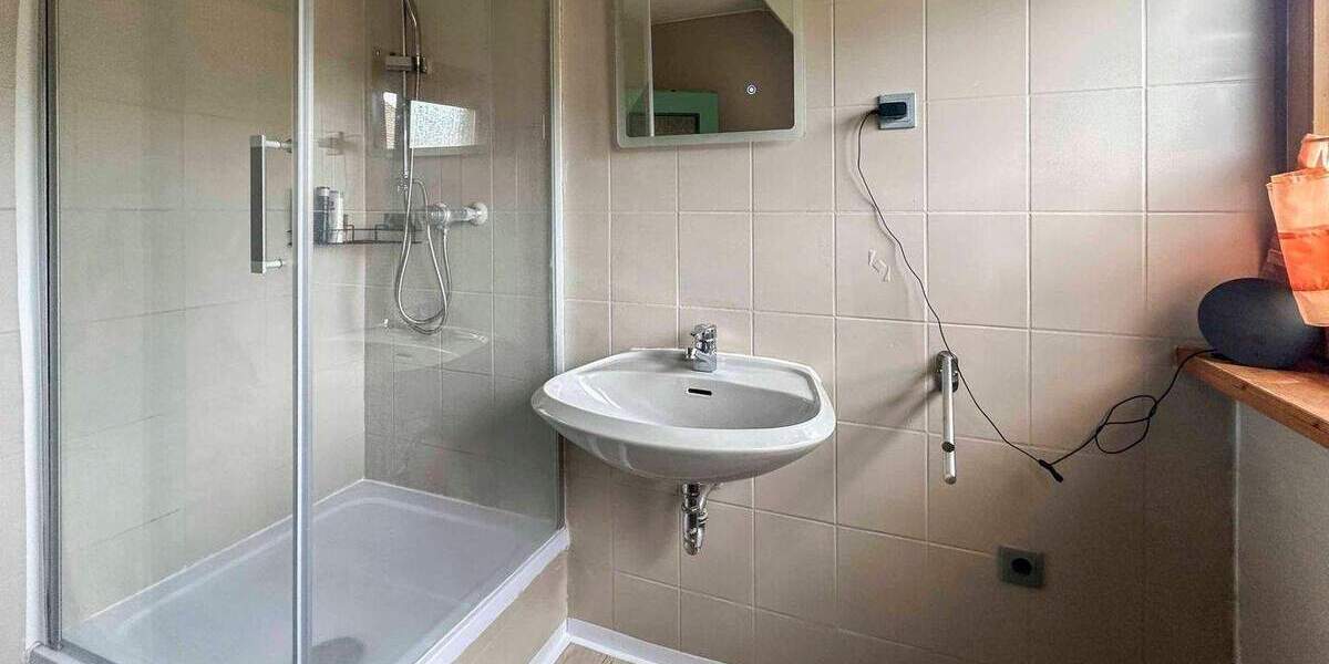 Einfamilienhaus Büchenbach - 8 Zimmer, 238 m&sup2;, 455.000&euro; | Angebot:25775448