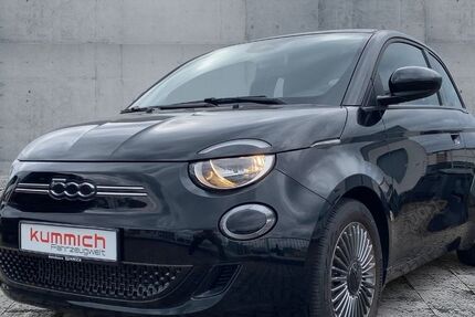 Fiat 500e 7.811 km 19.800 &euro; Fürth 90765