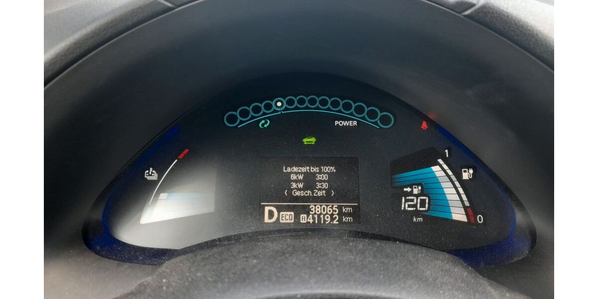 Nissan Leaf 38.000 km 7.900 &euro; Nürnberg, Mittelfranken 90431