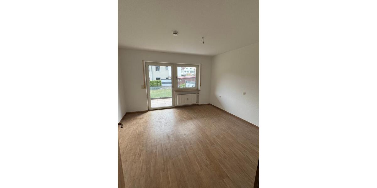 Mehrfamilienhaus, Wohnhaus Eckental - 4.5 Zimmer, 136 m&sup2;, 1.090&euro; | Angebot:26614466
