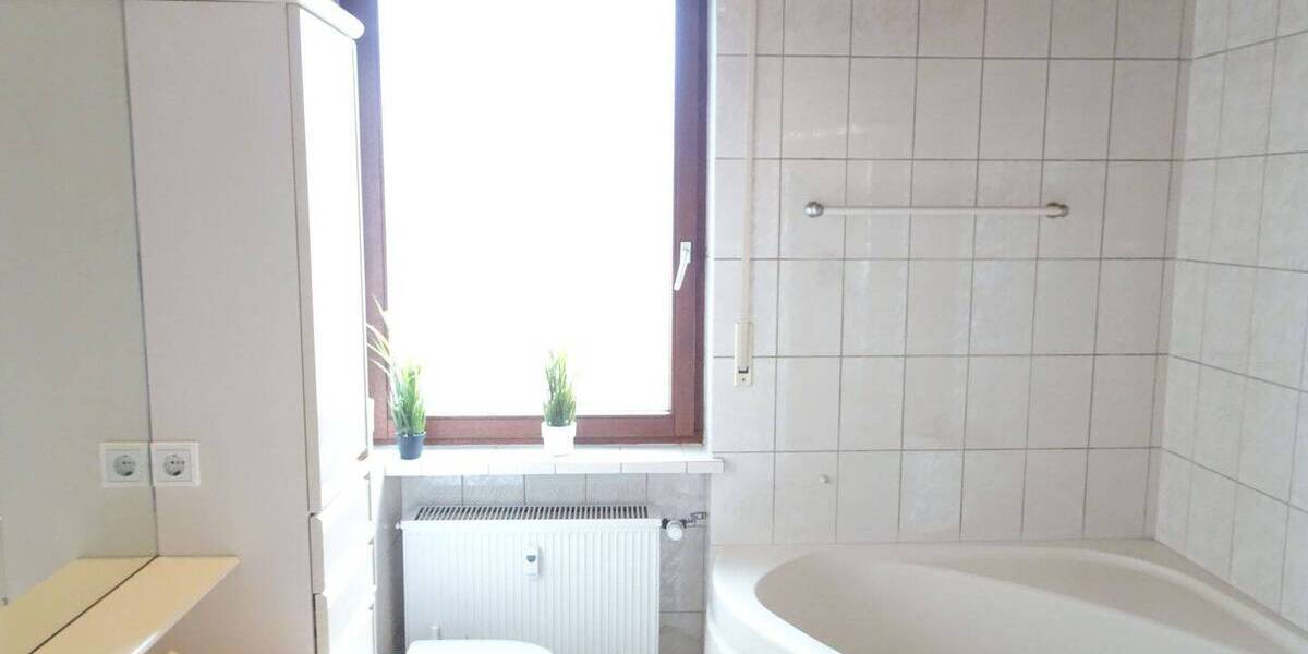 Einfamilienhaus Herzogenaurach - 7 Zimmer, 214 m&sup2;, 645.000&euro; | Angebot:25697895