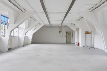 Gewerbeobjekt Nürnberg Hasenbuck - 9&euro; | Angebot:23805950