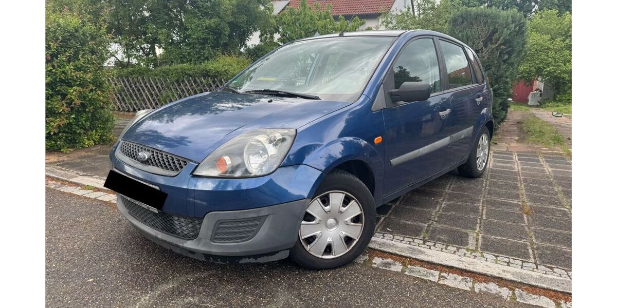Ford Fiesta 210.000 km 690 &euro; Nürnberg 90455