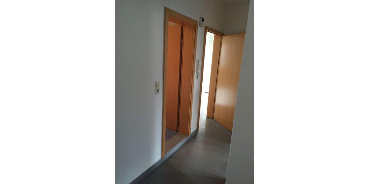 Etagenwohnung Weisendorf - 3 Zimmer, 93 m&sup2;, 945&euro; | Angebot:25835215