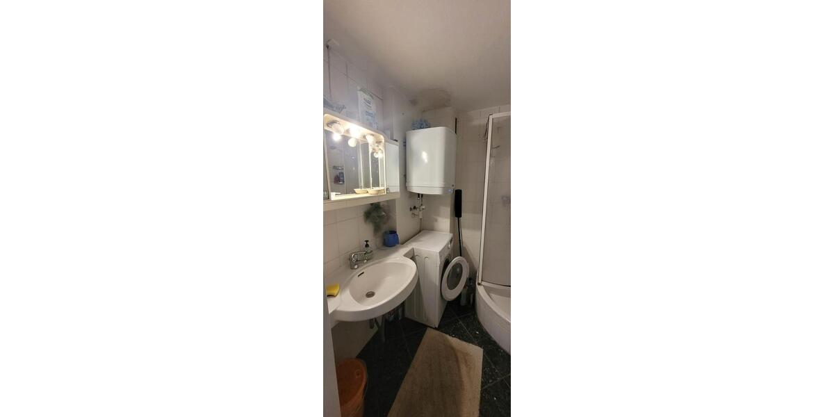 Etagenwohnung Erlangen Alterlangen - 3 Zimmer, 62 m&sup2;, 450&euro; | Angebot:26594099