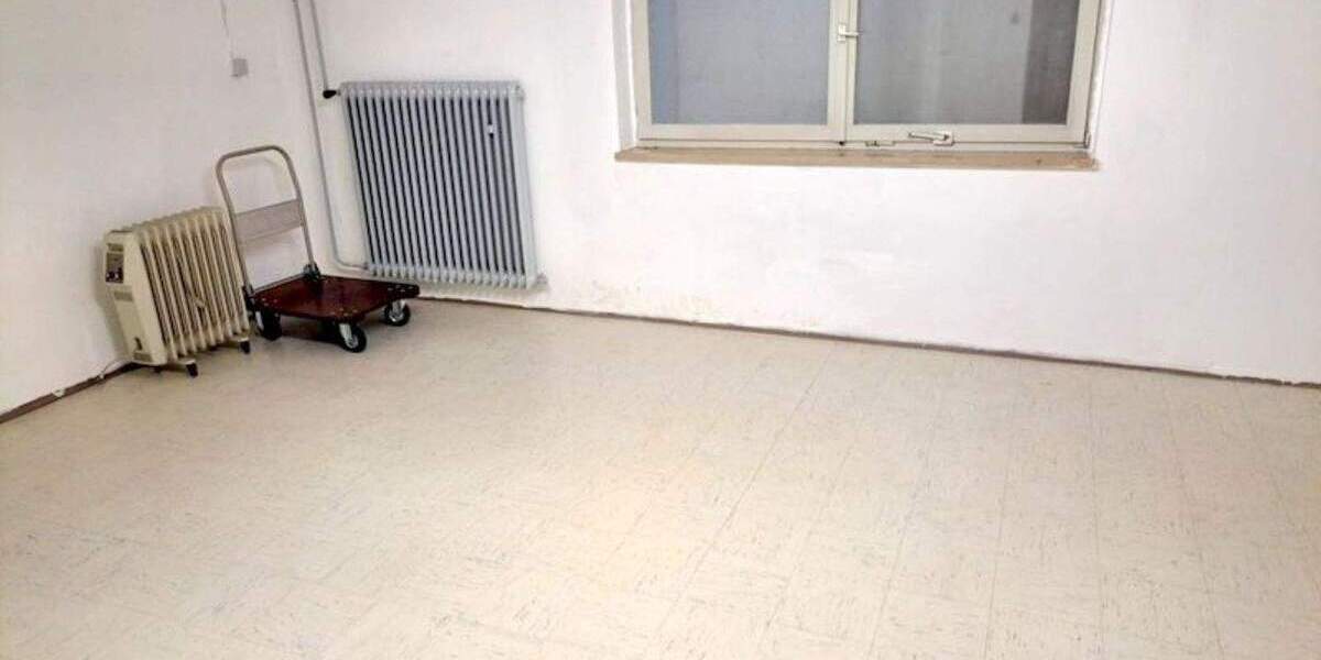 Reihenmittelhaus Nürnberg Weiherhaus - 5 Zimmer, 146 m&sup2;, 470.000&euro; | Angebot:25735708