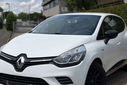 Renault Clio 189.179 km 5.555 &euro; Nürnberg 90439