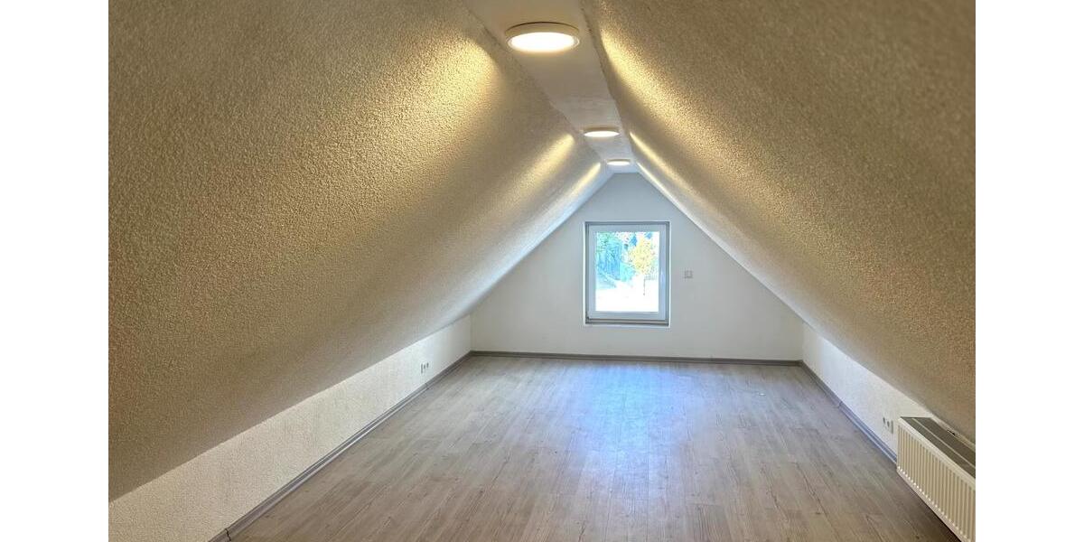 Einfamilienhaus Neuendettelsau - 3.5 Zimmer, 70 m&sup2;, 1.050&euro; | Angebot:26623749