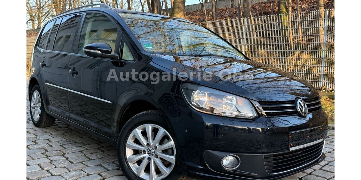 VW Touran 132.150 km 9.990 &euro; Nürnberg 90431