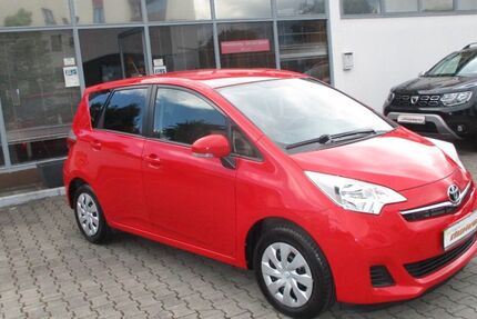 Toyota Verso-S 107.000 km 4.444 &euro; Oberasbach 90522
