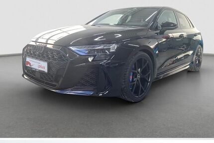 Audi RS3 4.900 km 70.980 &euro; Fürth 90763