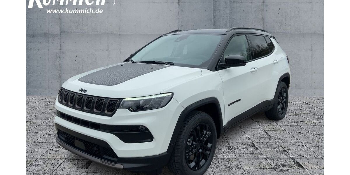 Jeep Compass 53.118 km 21.190 &euro; Fürth 90765