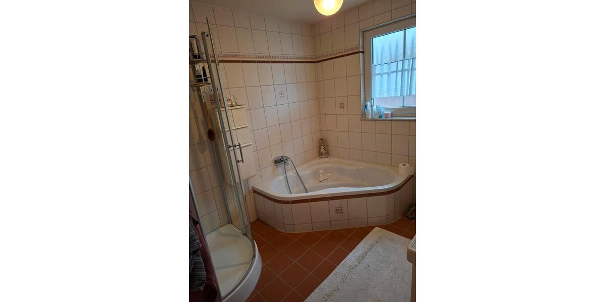 Dachgeschoßwohnung Diespeck - 5 Zimmer, 115 m&sup2;, 920&euro; | Angebot:26546176