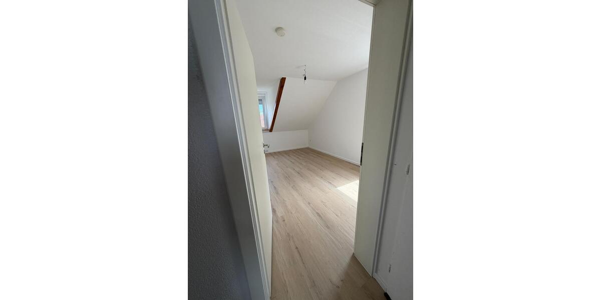 Etagenwohnung Herzogenaurach - 4 Zimmer, 82 m&sup2;, 650&euro; | Angebot:26639982
