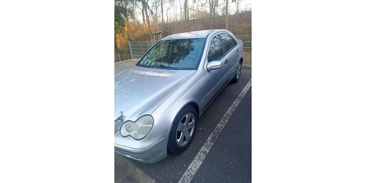 Mercedes-Benz 180 247.000 km 1.000 &euro; Oberfürberg (Fürth) 90768