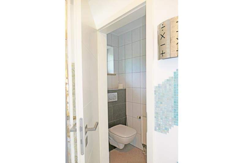 Reihenmittelhaus Nürnberg Neuröthenbach - 4 Zimmer, 140 m&sup2;, 1.750&euro; | Angebot:25683972