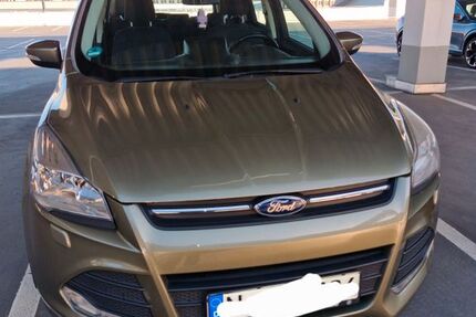 Ford Kuga 148.000 km 8.300 &euro; Nürnberg 90441