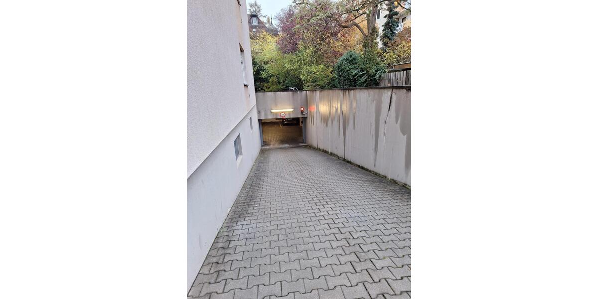 Dachgeschoßwohnung Nürnberg Eberhardshof - 3 Zimmer, 83 m&sup2;, 1.075&euro; | Angebot:25945306