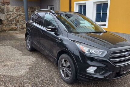 Ford Kuga 80.800 km 11.180 &euro; Reichelsdorf 90453