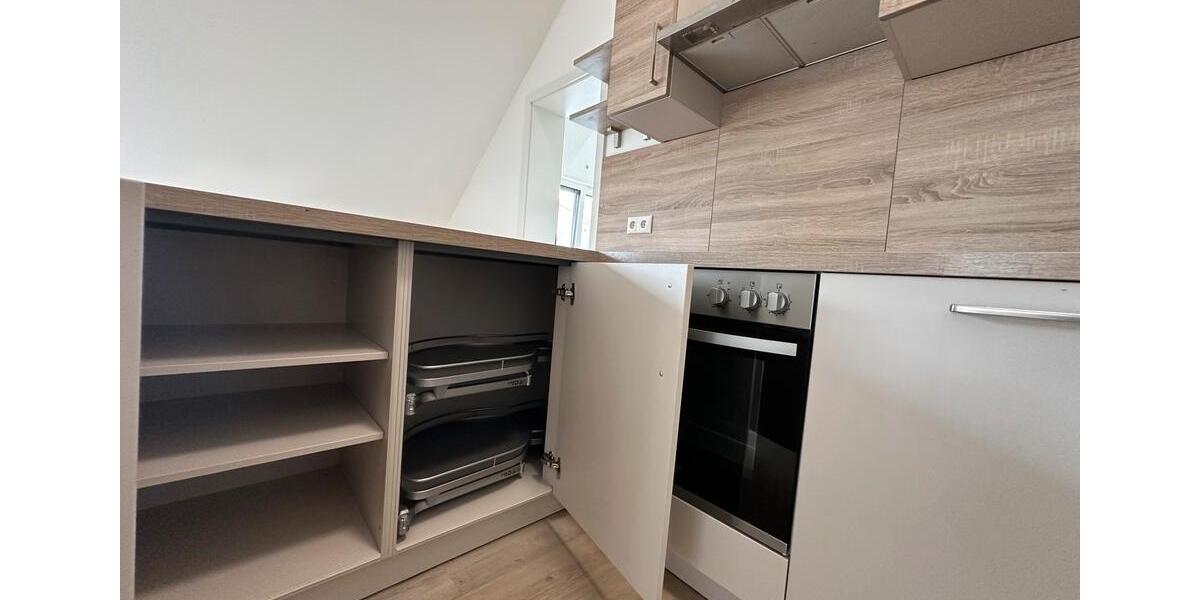 Dachgeschoßwohnung Schwabach - 3 Zimmer, 80 m&sup2;, 1.250&euro; | Angebot:25813971