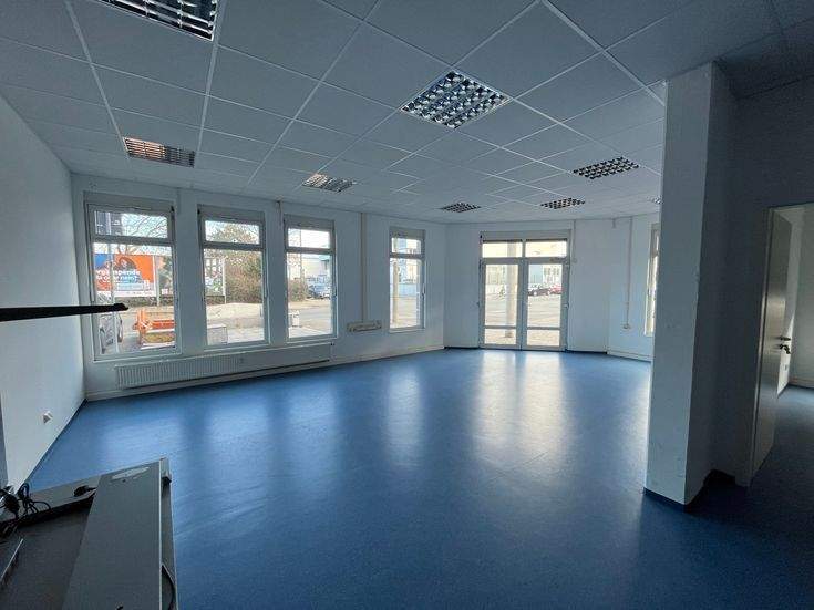 Gewerbeobjekt Nürnberg Gibitzenhof - 3 Zimmer, 152 m&sup2;, 1.520&euro; | Angebot:25678607