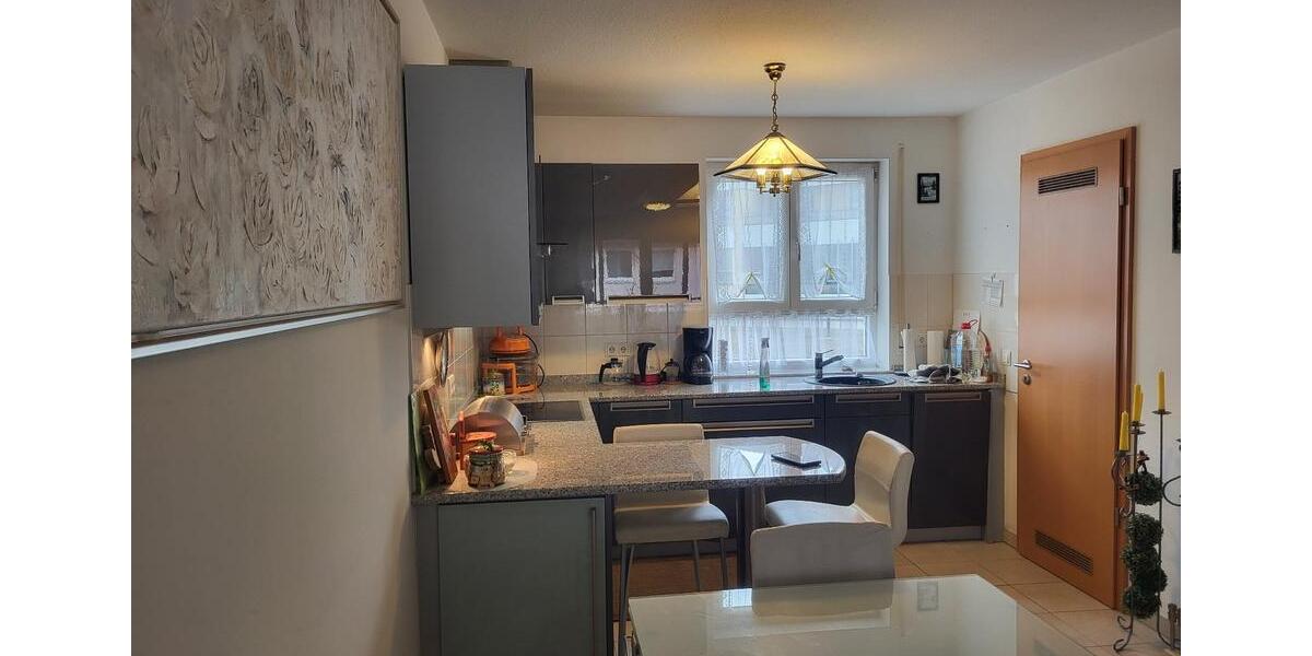 Etagenwohnung Nürnberg - 3 Zimmer, 85 m&sup2;, 1.450&euro; | Angebot:25641021