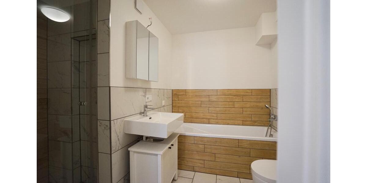 Etagenwohnung Nürnberg Katzwang - 5 Zimmer, 126 m&sup2;, 1.950&euro; | Angebot:25516869