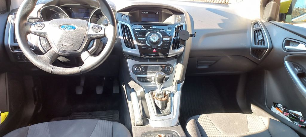 Ford Focus 130.000 km 5.888 &euro; Oberasbach 90522