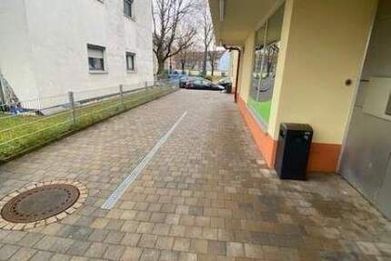 Gewerbeobjekt Nürnberg Langwasser - 6 Zimmer, 125 m&sup2;, 1.250&euro; | Angebot:25665546