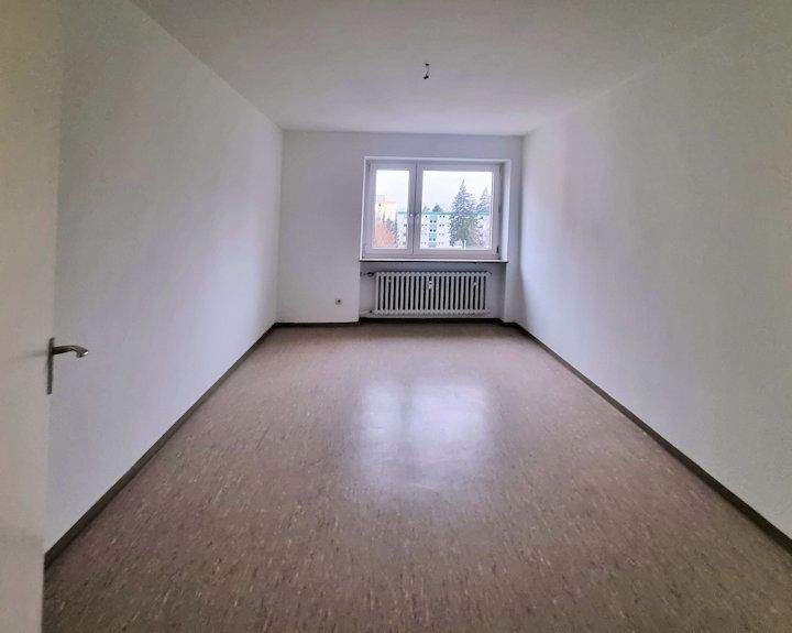 Etagenwohnung Erlangen Sieglitzhof - 3 Zimmer, 83 m&sup2;, 329.000&euro; | Angebot:25669551