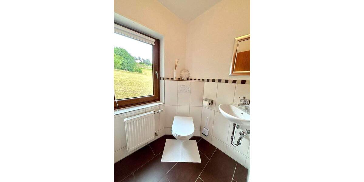 Etagenwohnung Weißenohe - 3 Zimmer, 120 m&sup2;, 395.000&euro; | Angebot:25728440