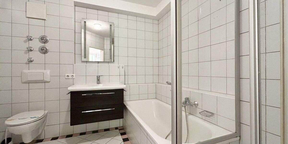 Etagenwohnung Erlangen / Büchenbach Büchenbach - 4 Zimmer, 108 m&sup2;, 469.000&euro; | Angebot:25780184