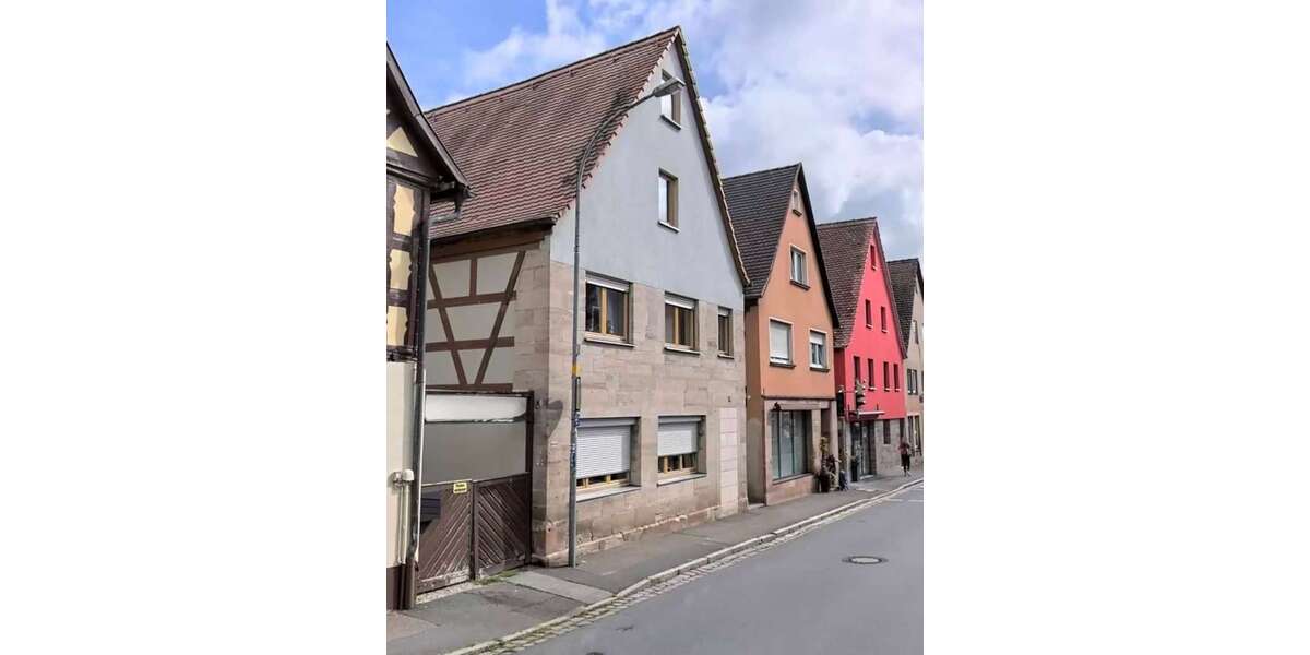 Einfamilienhaus Wilhermsdorf - 10 Zimmer, 250 m&sup2;, 309.000&euro; | Angebot:25431239