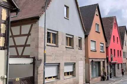 Haus Wilhermsdorf - 10 Zimmer, 250 m&sup2;, 309.000&euro; | Angebot:25431239