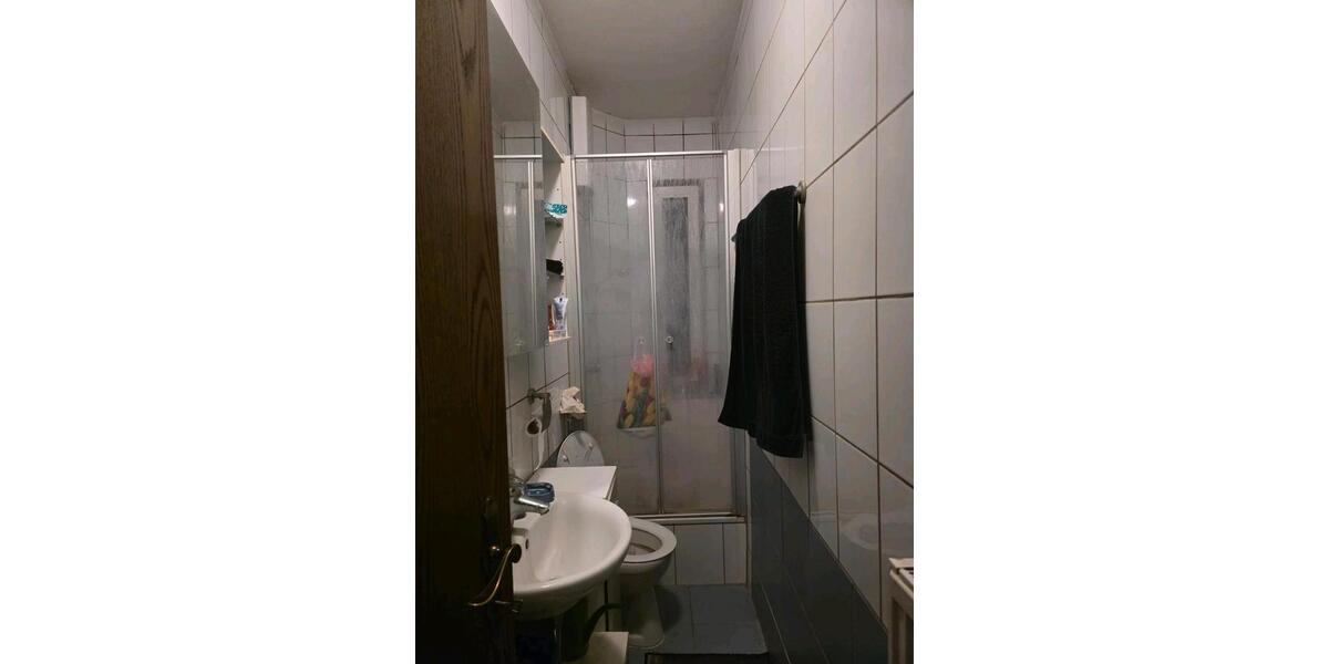 Etagenwohnung Nürnberg Sankt Leonhard - 3 Zimmer, 60 m&sup2;, 240.000&euro; | Angebot:25409090