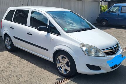 Opel Zafira 135.600 km 4.000 &euro; Fürth 90766