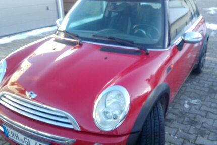 Mini ONE 255.108 km 1.400 &euro; Hammerbach 91074